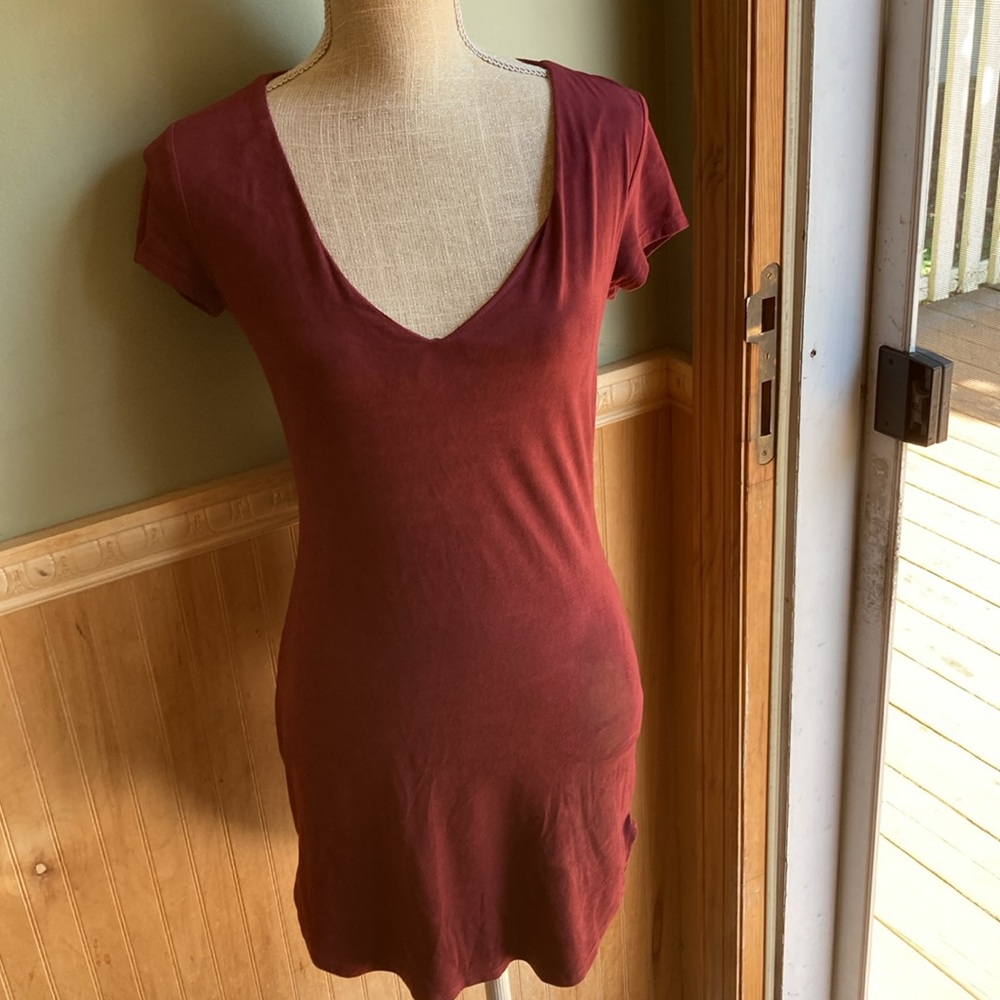 Hot Gal cranberry red v-neck dress